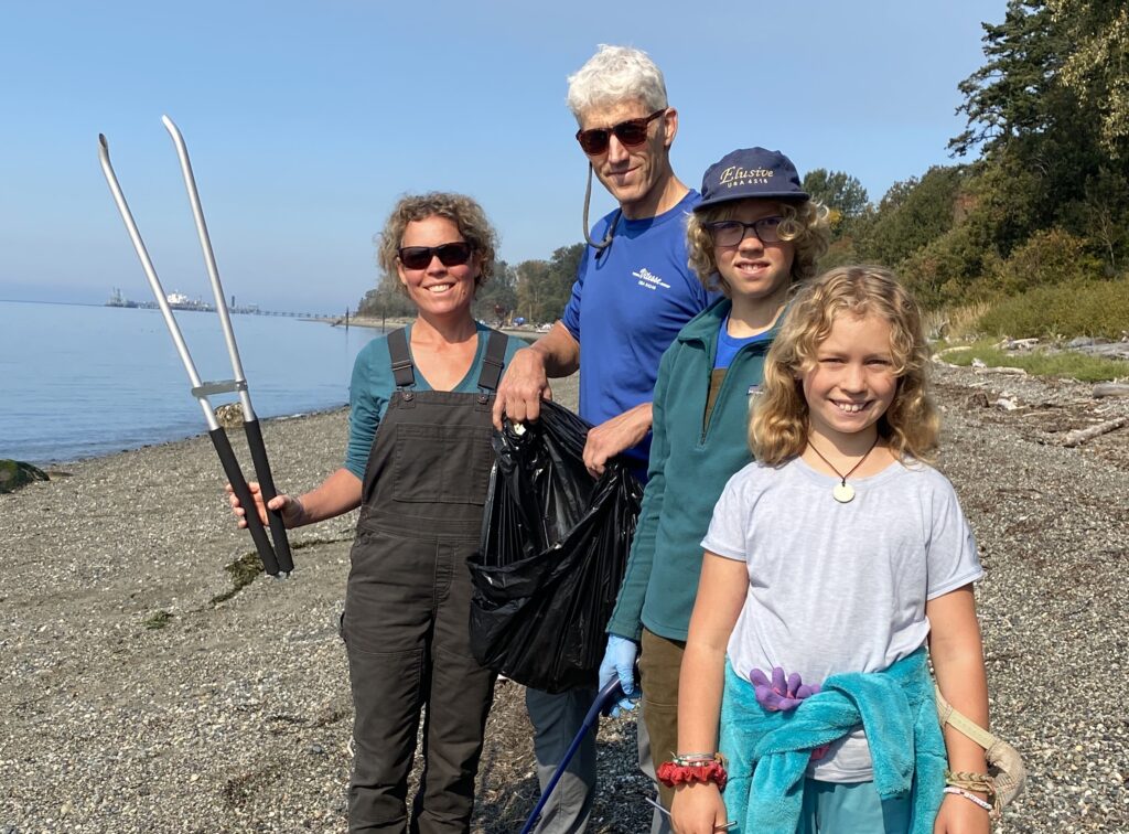 melissa roberts and her family in washington - team sail like a mother